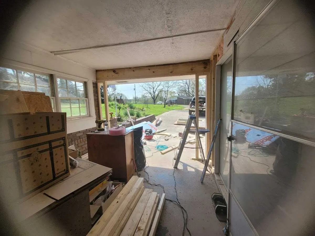 Air movers and dehumidifier for Drying & Dehumidification in Panama City